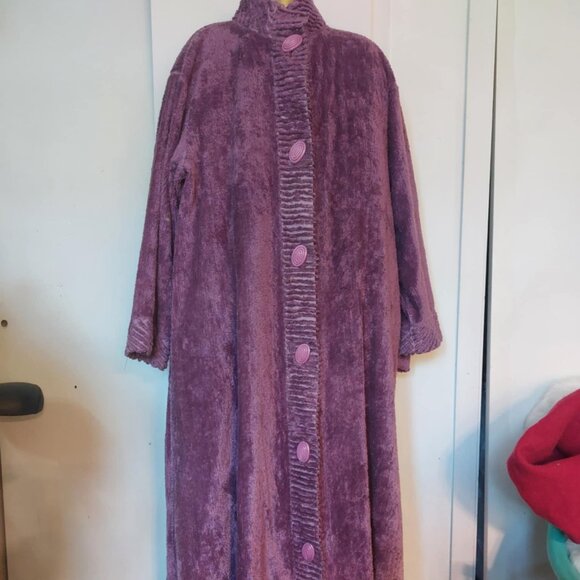 Fab vintage purple ribbed chenille housecoat robe - xl - floor length - Picture 2 of 6